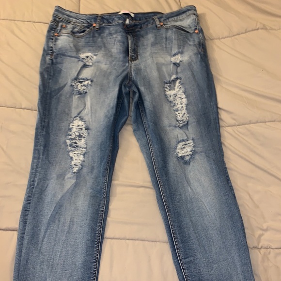 refuge Denim - ‼️Refuge size 20 distressed jeans 0036